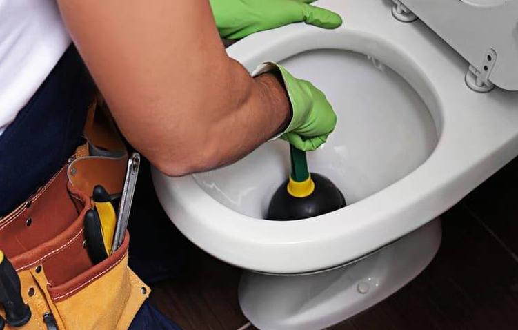 24小时管道应急疏通，解决各类突发堵塞问题